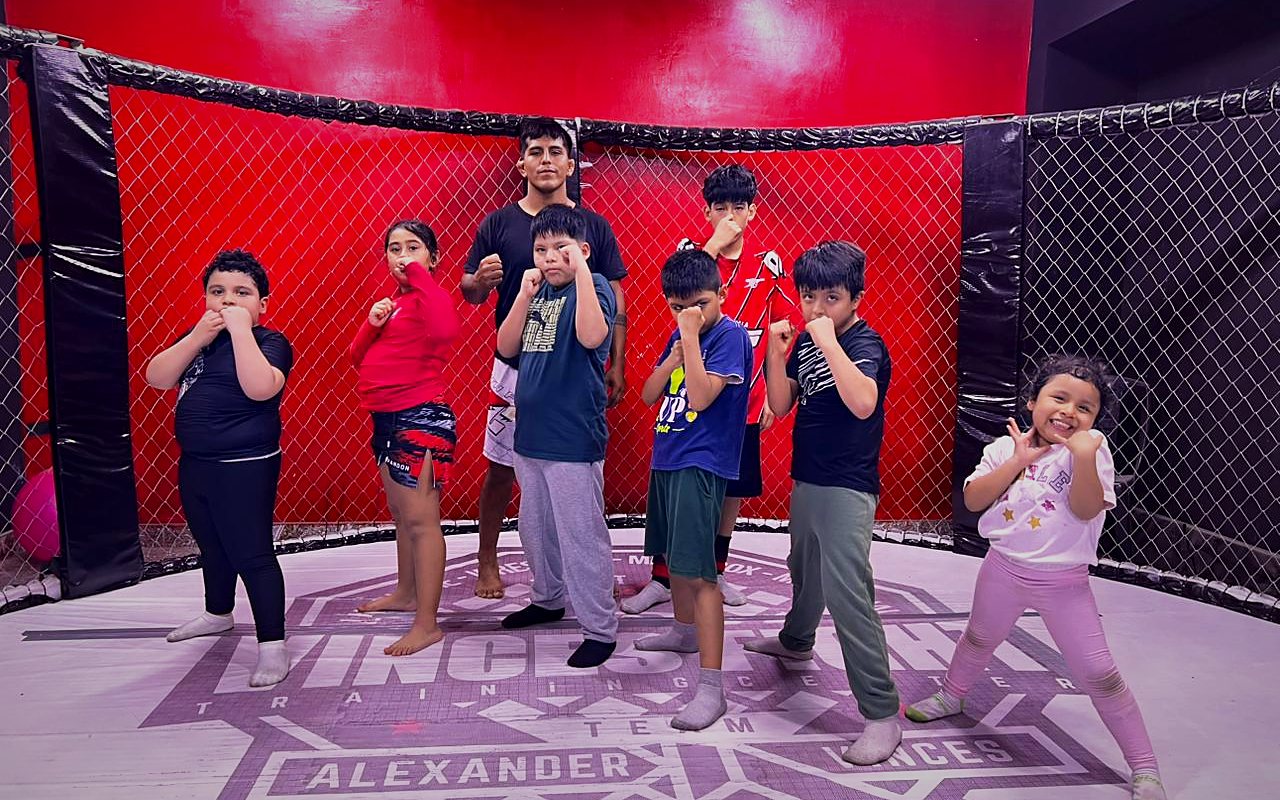 Clase de MMA Kids en la sede Callao